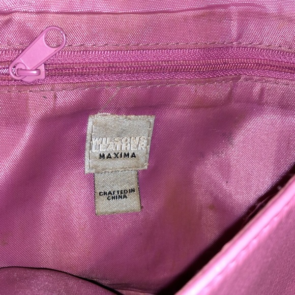 Pink Purse! - Picture 3 of 4